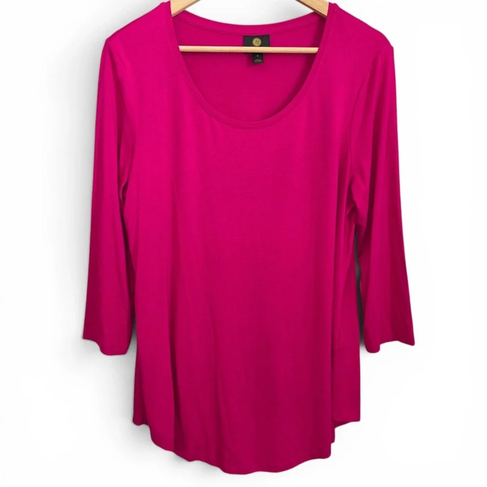 JM Collection Top Womens Medium Fuchsia Scoop Neck 3/4 Sleeve Tee Casual Stretch